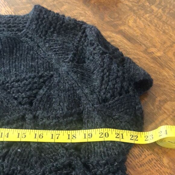 Mystree Dark Gray Open Knit Wool Blend Mixed Stitch Cropped Sweater Sz M/L - Picture 9 of 11